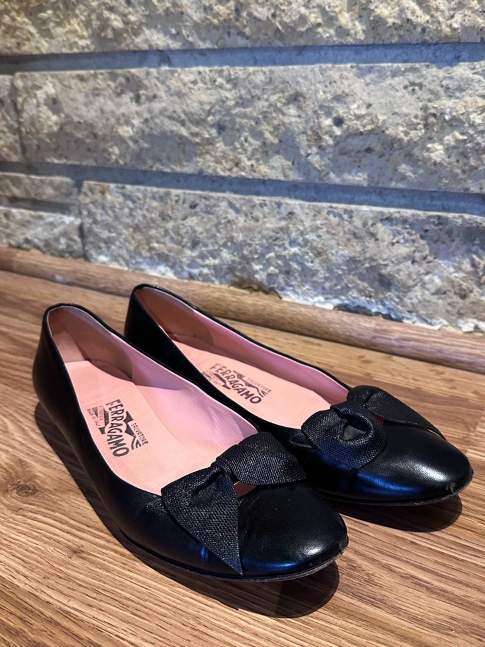 Salvatore Ferragamo Leather Bow Flats